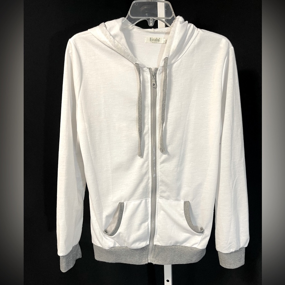 XL Vicabo light weight hooded jacket white with grey trim